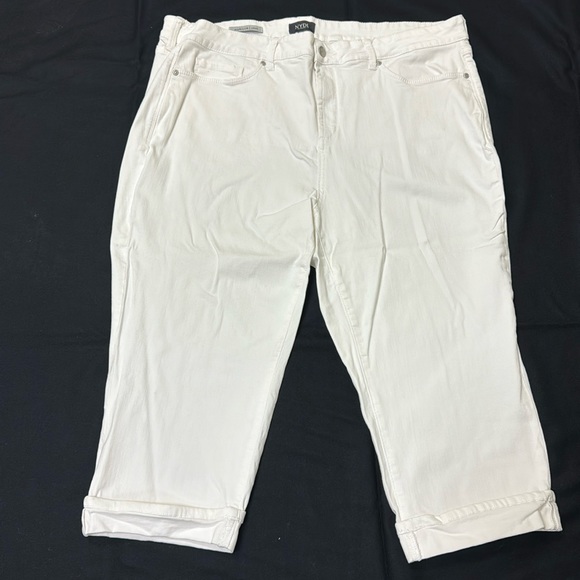 Nydj Marilyn Crop Cuff Jean Para Mujer, Blanco Óptico, 28